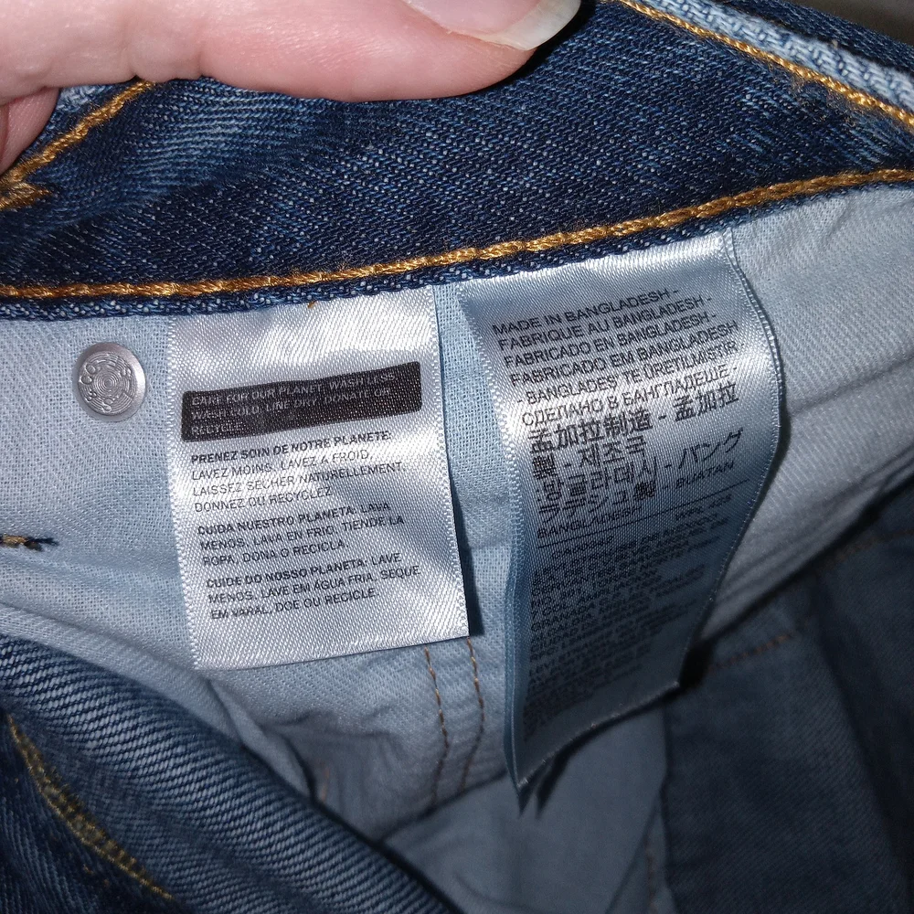 Levi’s 550 Relaxed Fit Jeans W36 L32 Medium Wash Classic Denim EUC